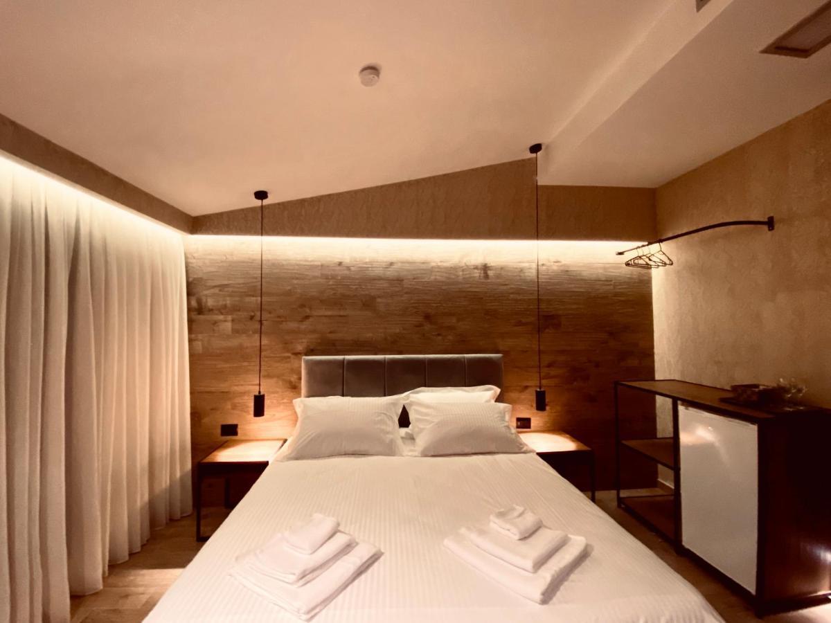 Deluxe Rooms In Blloku Area Tiranë Eksteriør bilde